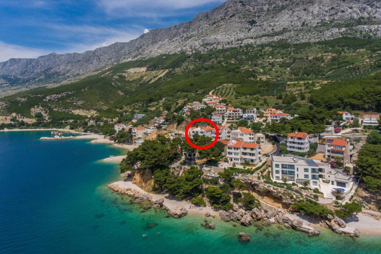 Apartments By The Sea Medici, Omis - 1046 Mimice Bagian luar foto