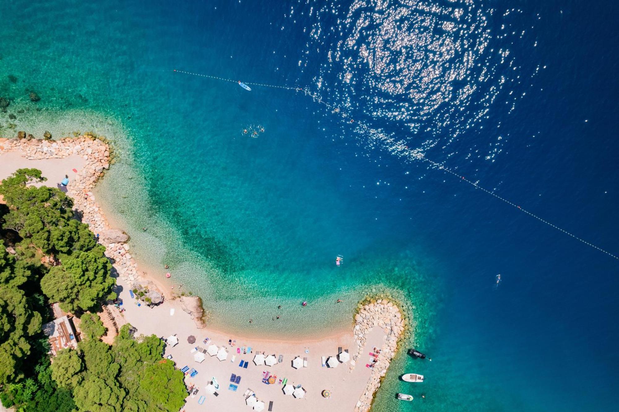 Apartments By The Sea Medici, Omis - 1046 Mimice Bagian luar foto