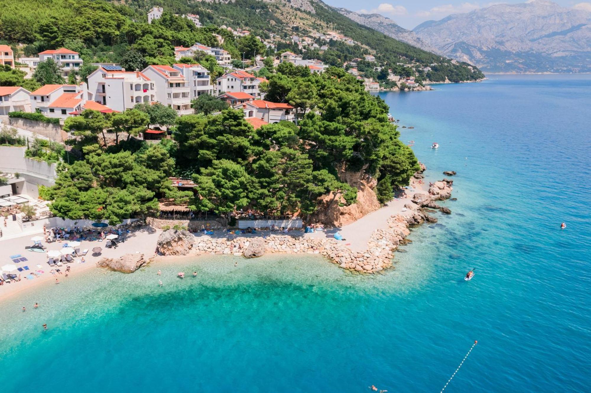 Apartments By The Sea Medici, Omis - 1046 Mimice Bagian luar foto